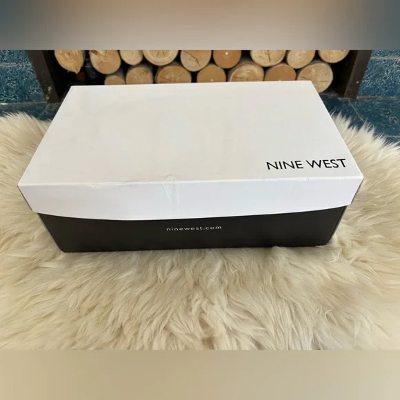 Nine West Women’s Sz 7.5 Black Suede Fresh Pump Stilettos 4” Heels - NWT - Picture 8 of 10